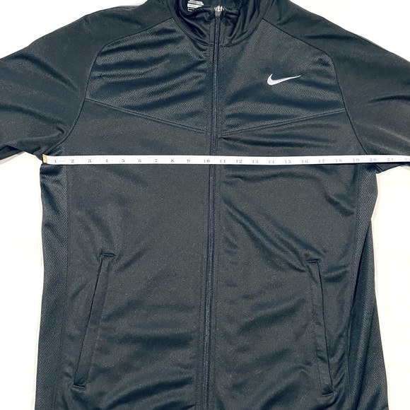Nike Track Jacket (Men’s) - Picture 6 of 7